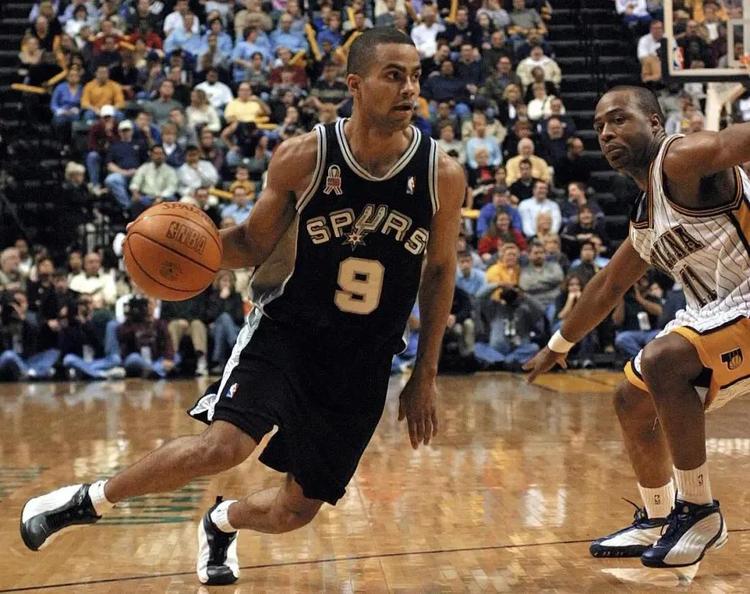 出与欧战舞 出与欧战舞