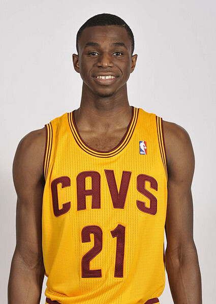 撕开防线 撕开防线