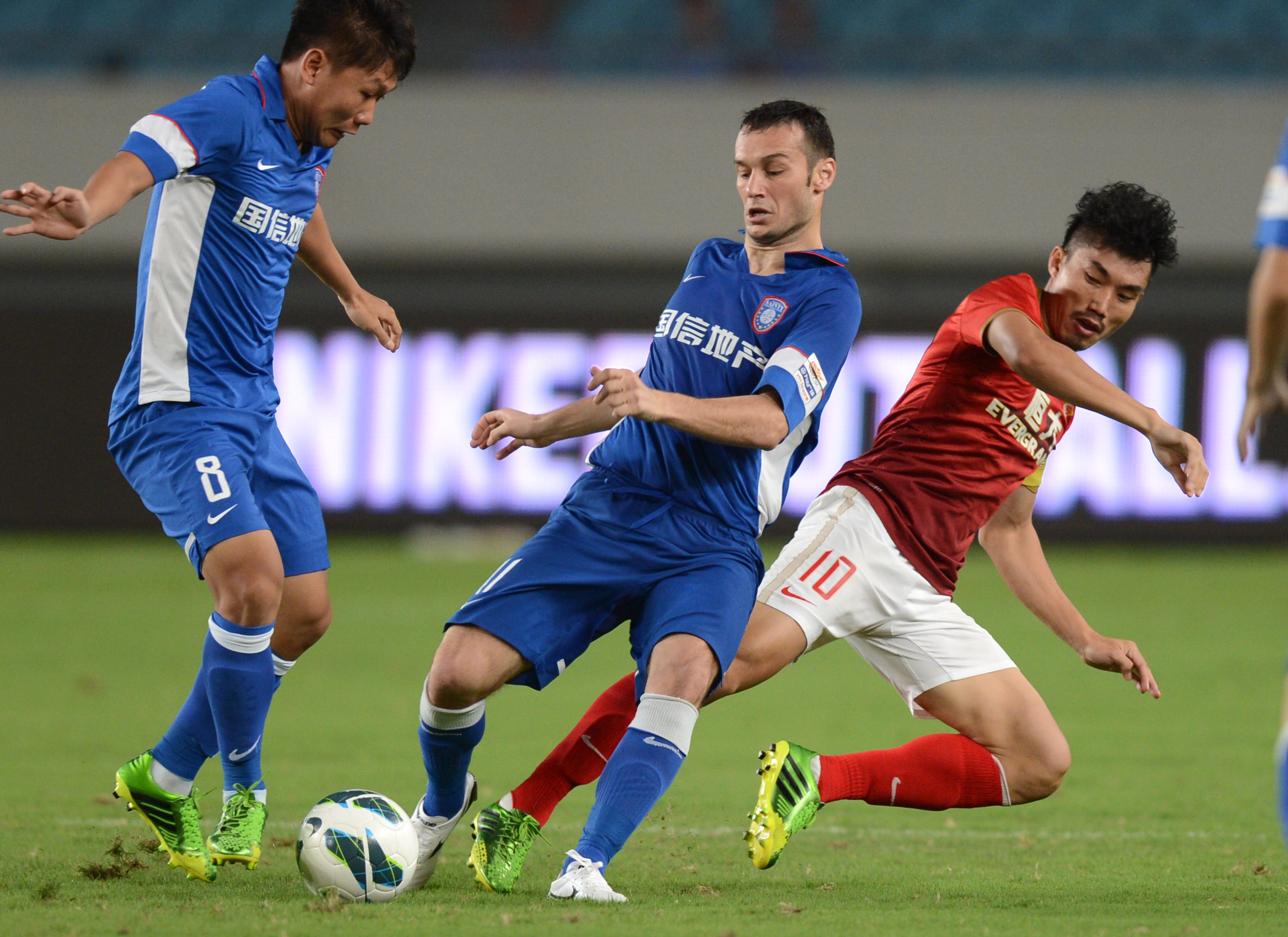 最新版再遭 最新版再遭